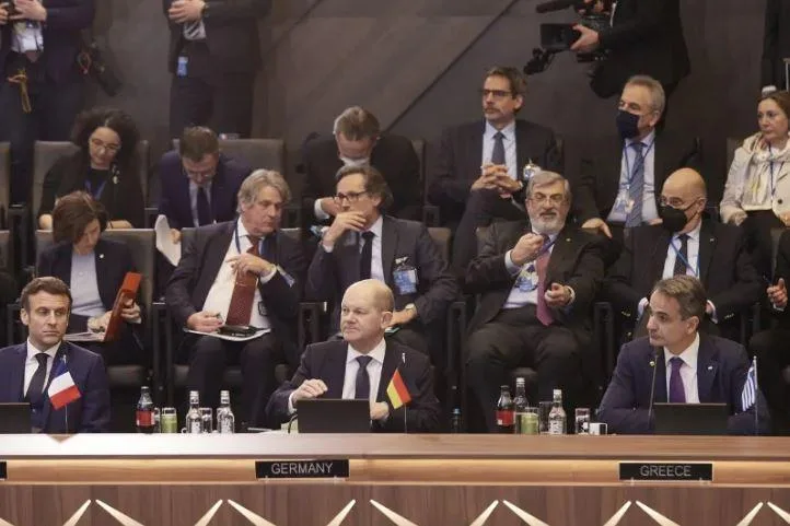 mitsotakis nato