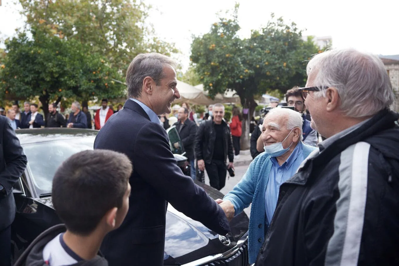 mitsotakis periodeia 1