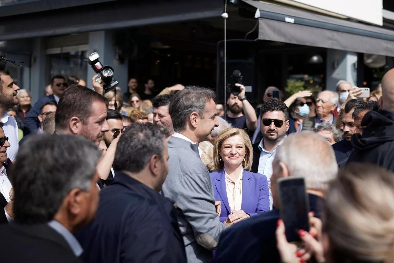 mhtsotakis lexaina 0190111111111111
