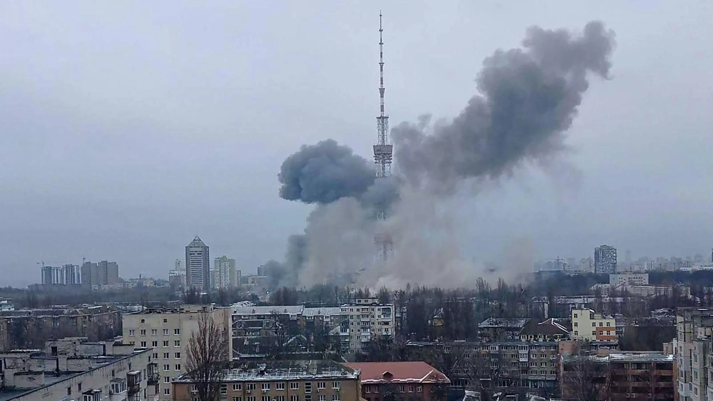 ukraine kiebo kievo bombes bombardismos 091021902190129011