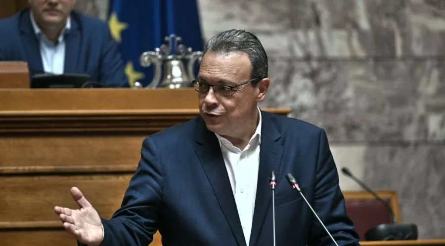 sokratis famellos 1312 1.jpg