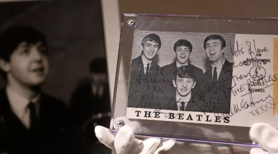 beatles pinakas 1111.jpg