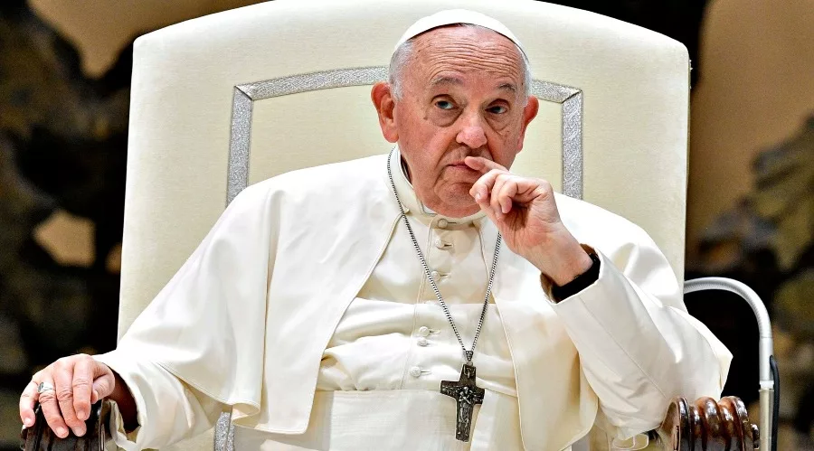 Pope Papas fragkiskos 09 091111.jpg
