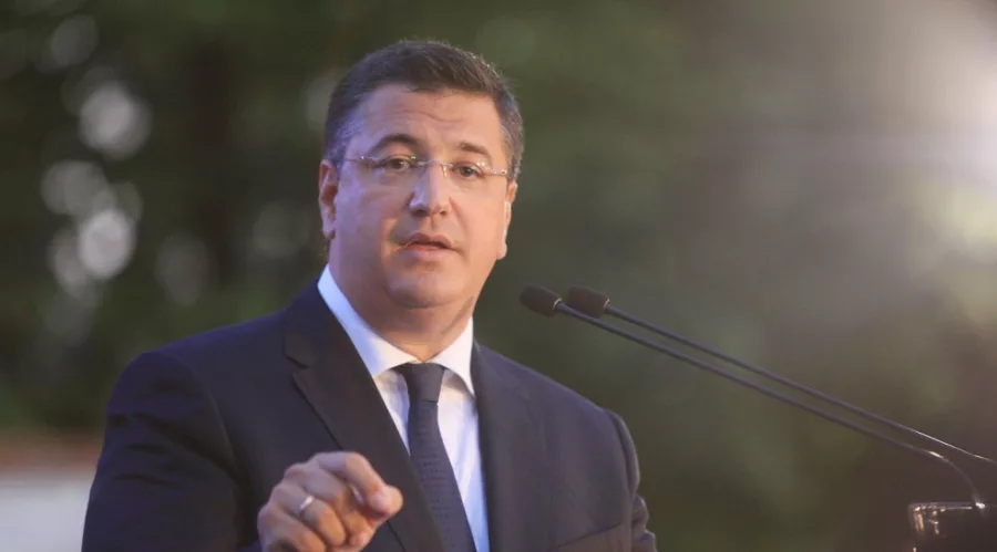 tzitzikostas 11222111.jpg