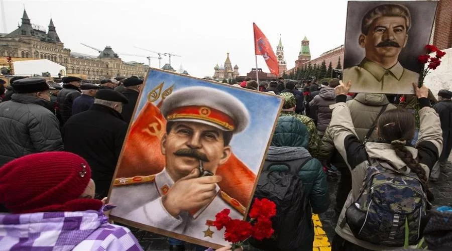 opadoi stalin 1221.jpg